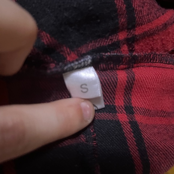 George Button down - Picture 2 of 3